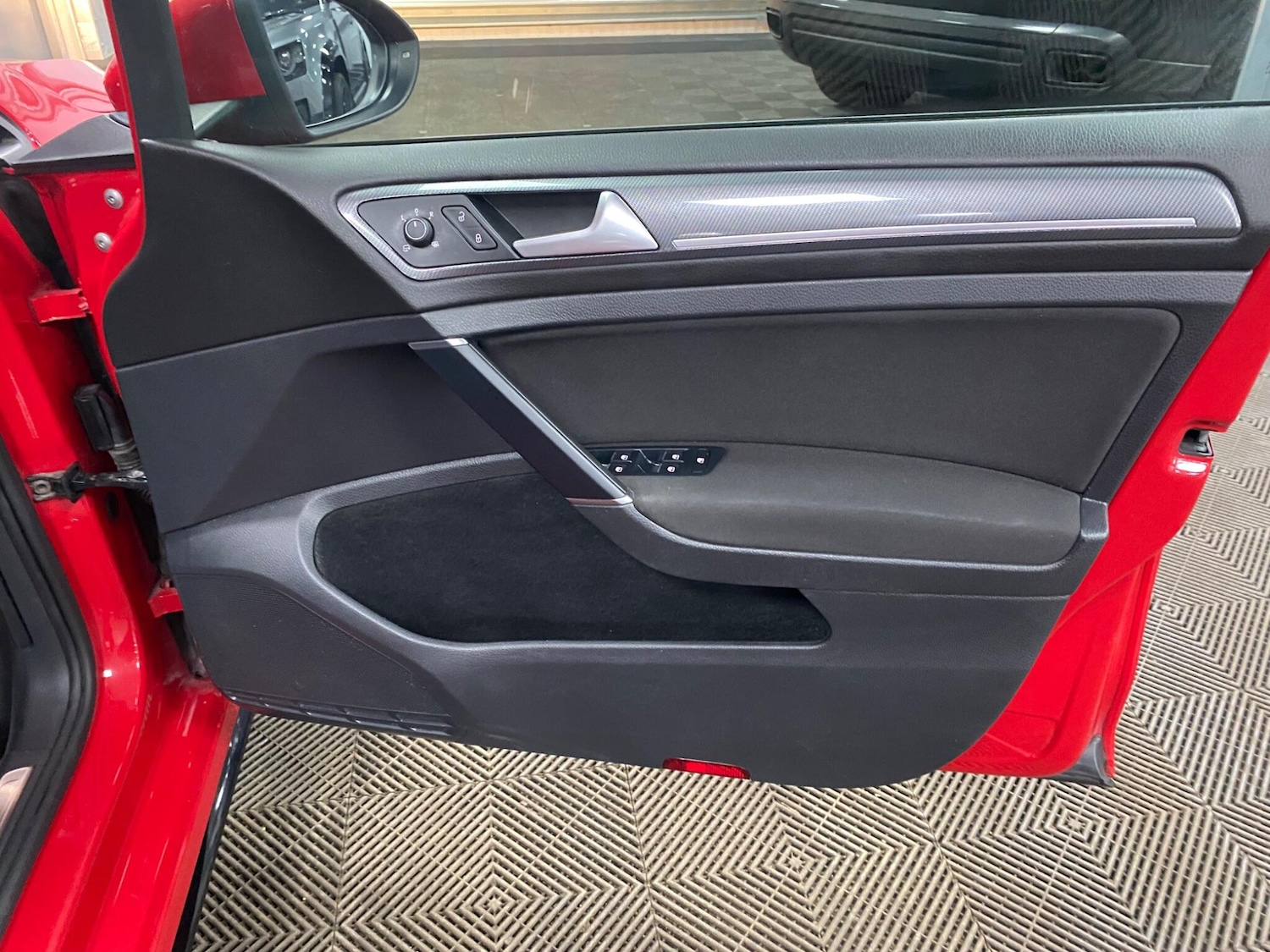 Used Volkswagen Golf 2018 for sale - 77549913: Photo 37