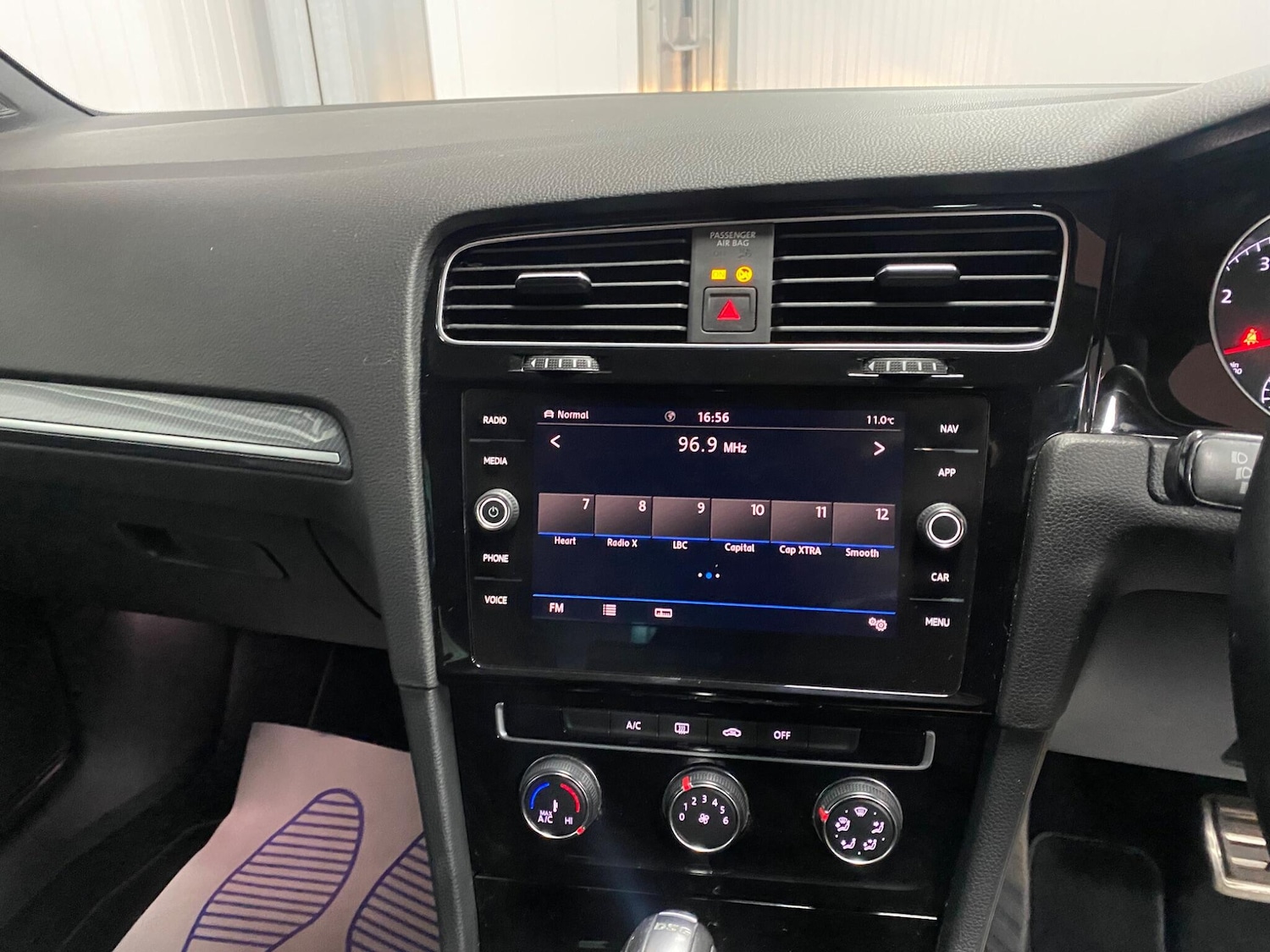 Used Volkswagen Golf 2018 for sale - 77549913: Photo 38