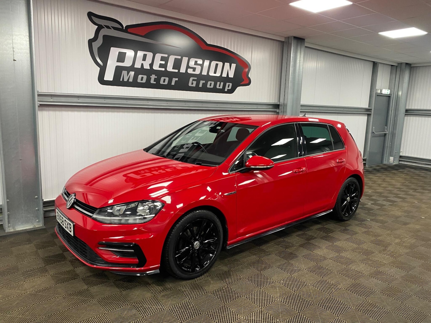 Used Volkswagen Golf 2018 for sale - 77549913: Photo 6