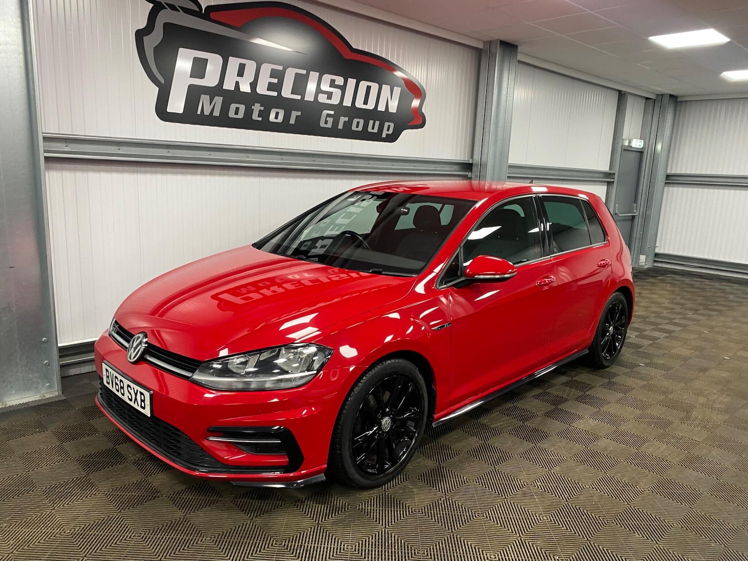 Used Volkswagen Golf 2018 for sale - 77549913: Photo 9