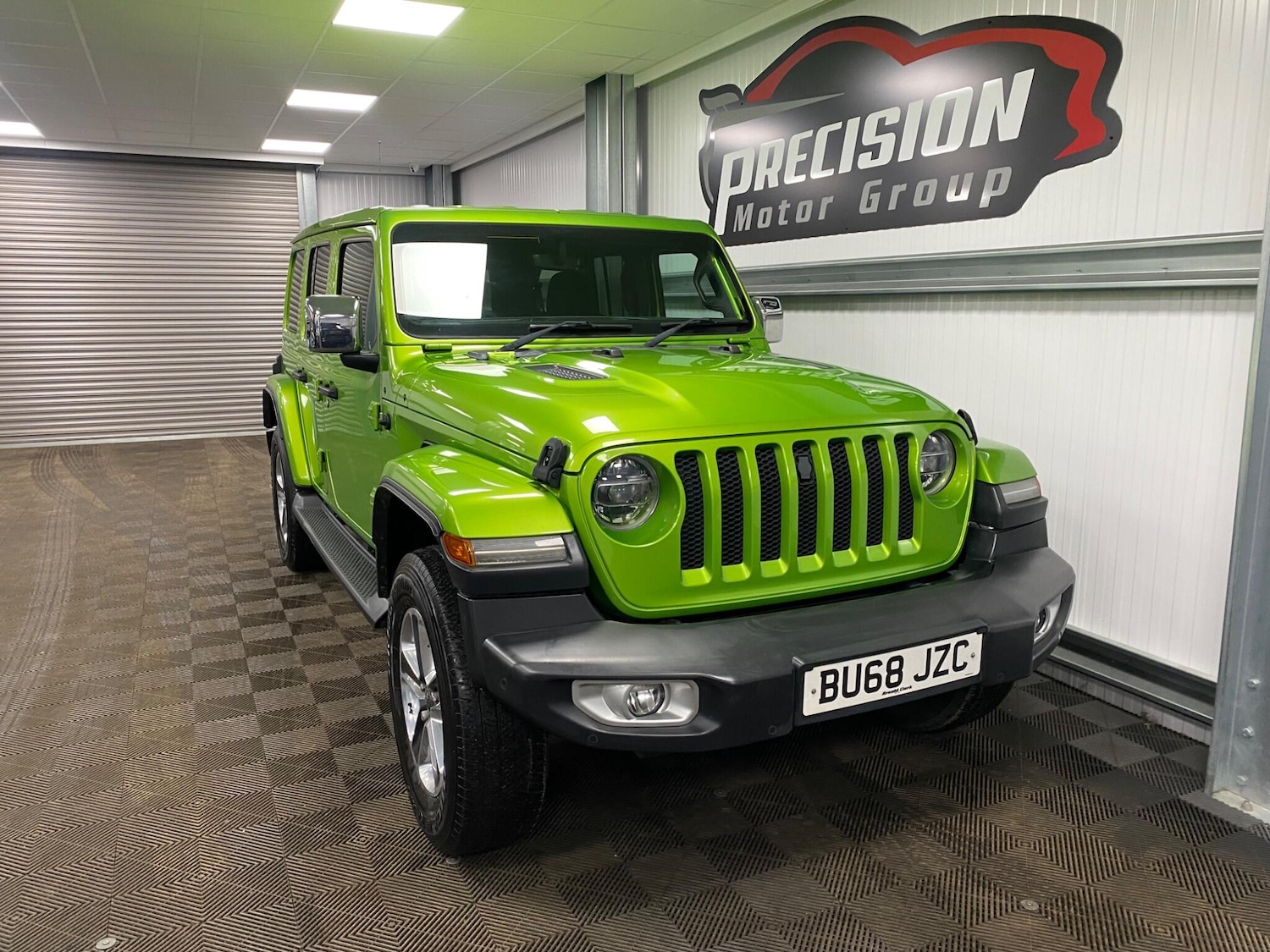 Used Jeep Wrangler 2018 for sale - 77559050: Photo 2