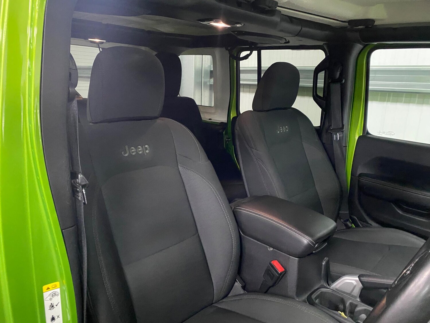 Used Jeep Wrangler 2018 for sale - 77559050: Photo 33