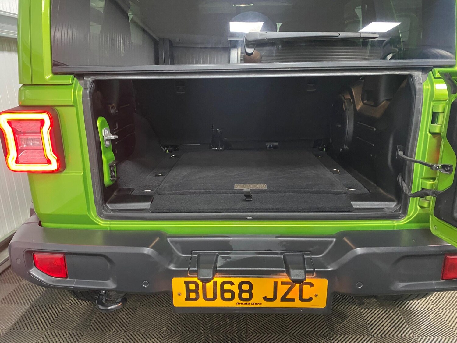 Used Jeep Wrangler 2018 for sale - 77559050: Photo 42