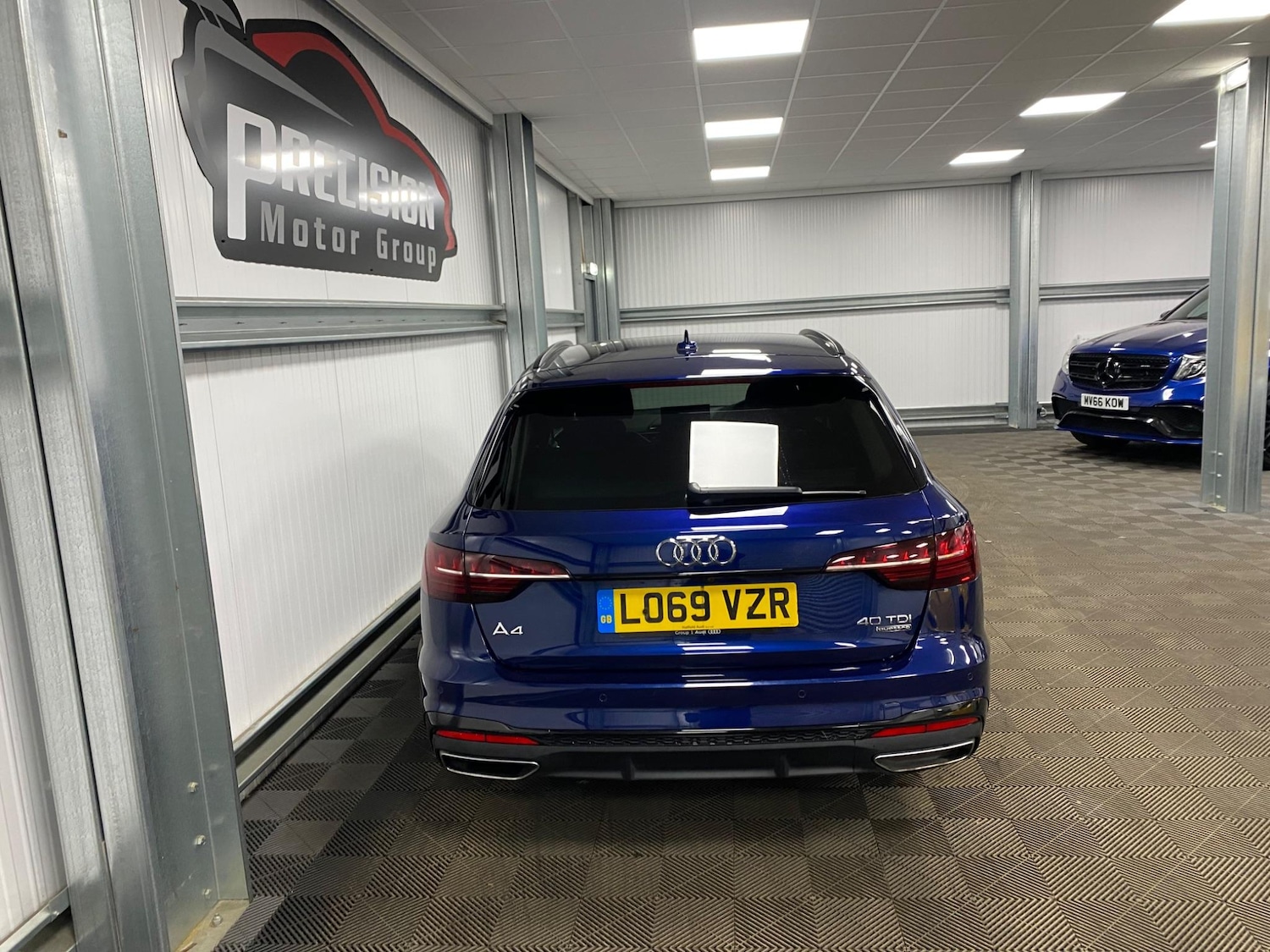 Used Audi A4 Avant for sale - 76990378: Photo 21