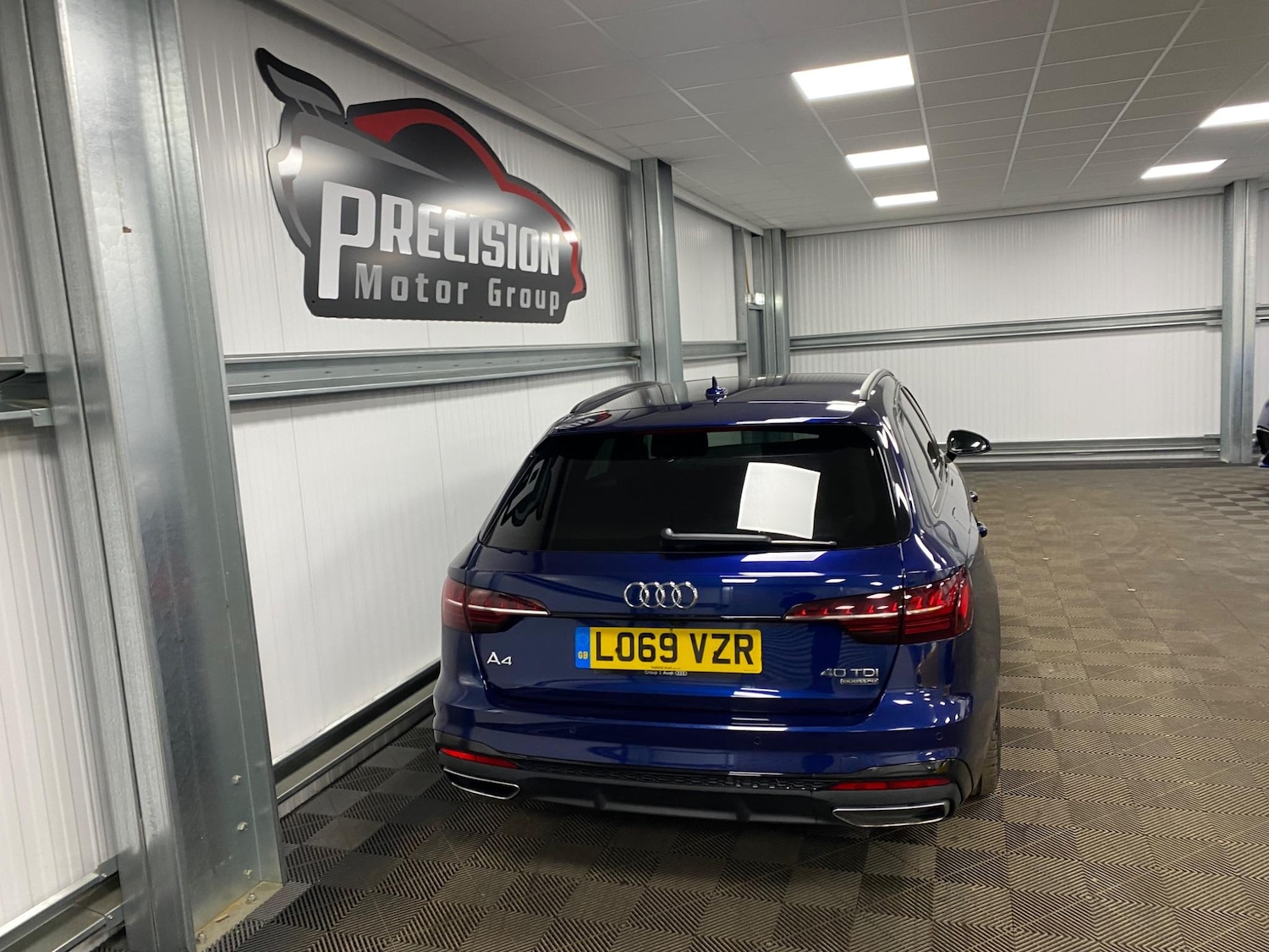 Used Audi A4 Avant for sale - 76990378: Photo 23