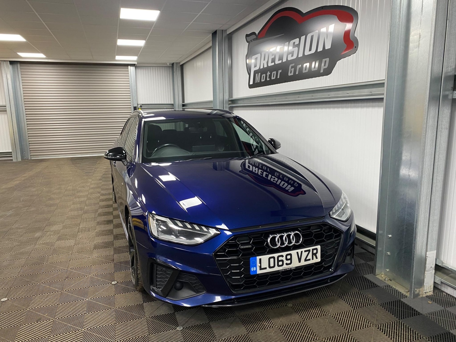 Used Audi A4 Avant for sale - 76990378: Photo 3