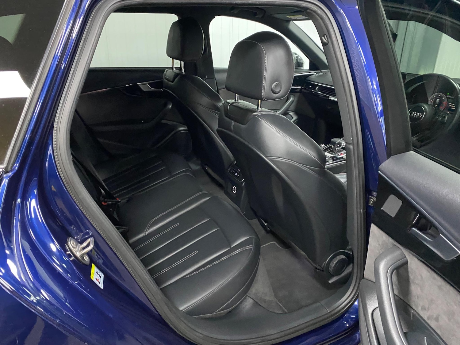 Used Audi A4 Avant for sale - 76990378: Photo 41