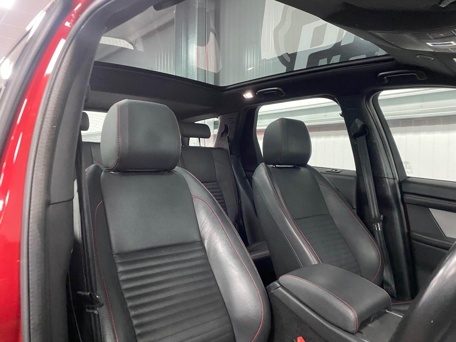 Used Land Rover Discovery Sport 2021 for sale - 76522493: Photo 32