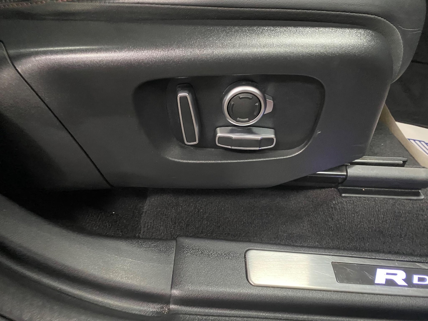 Used Land Rover Discovery Sport 2021 for sale - 76522493: Photo 40