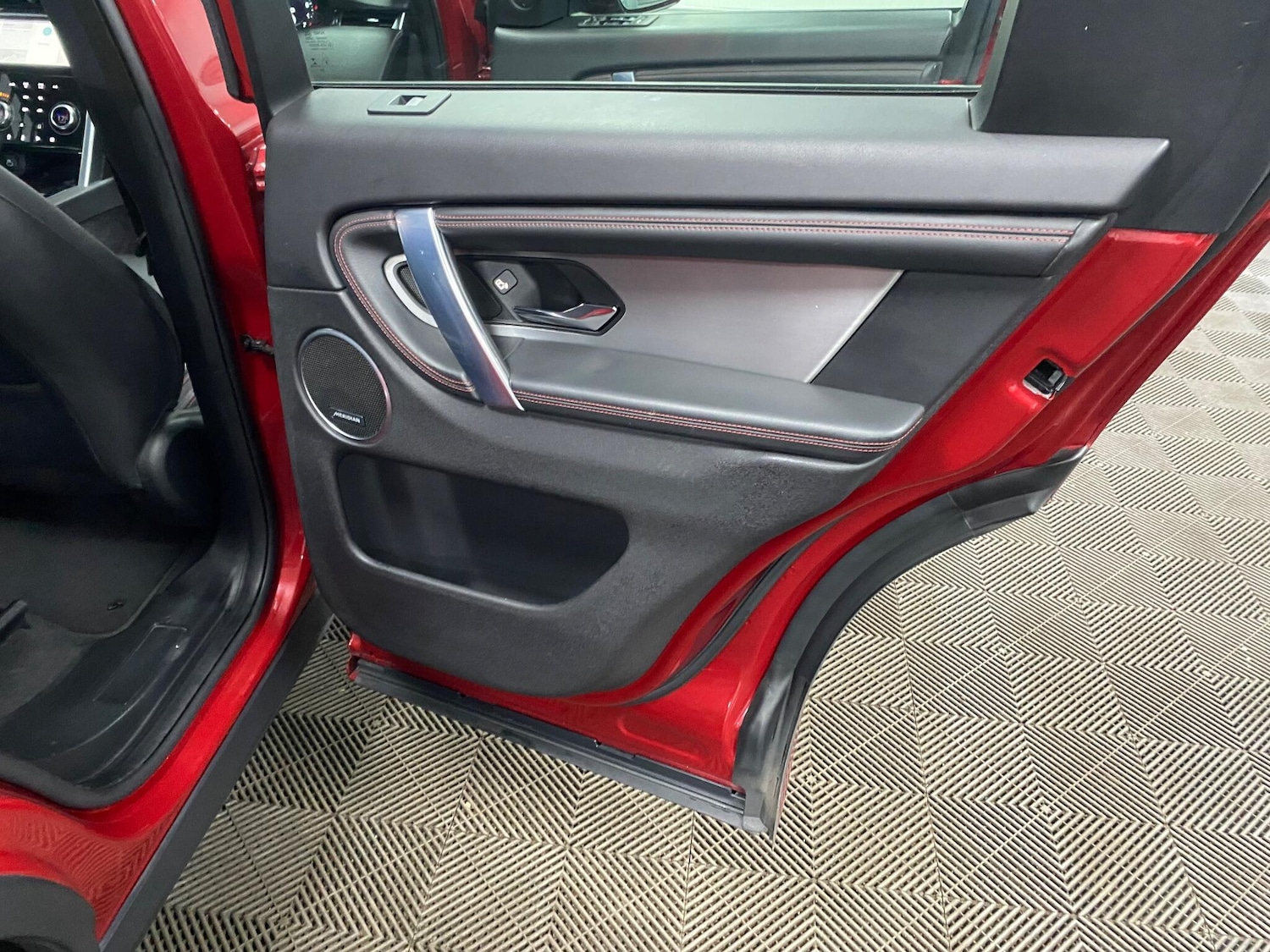 Used Land Rover Discovery Sport 2021 for sale - 76522493: Photo 42