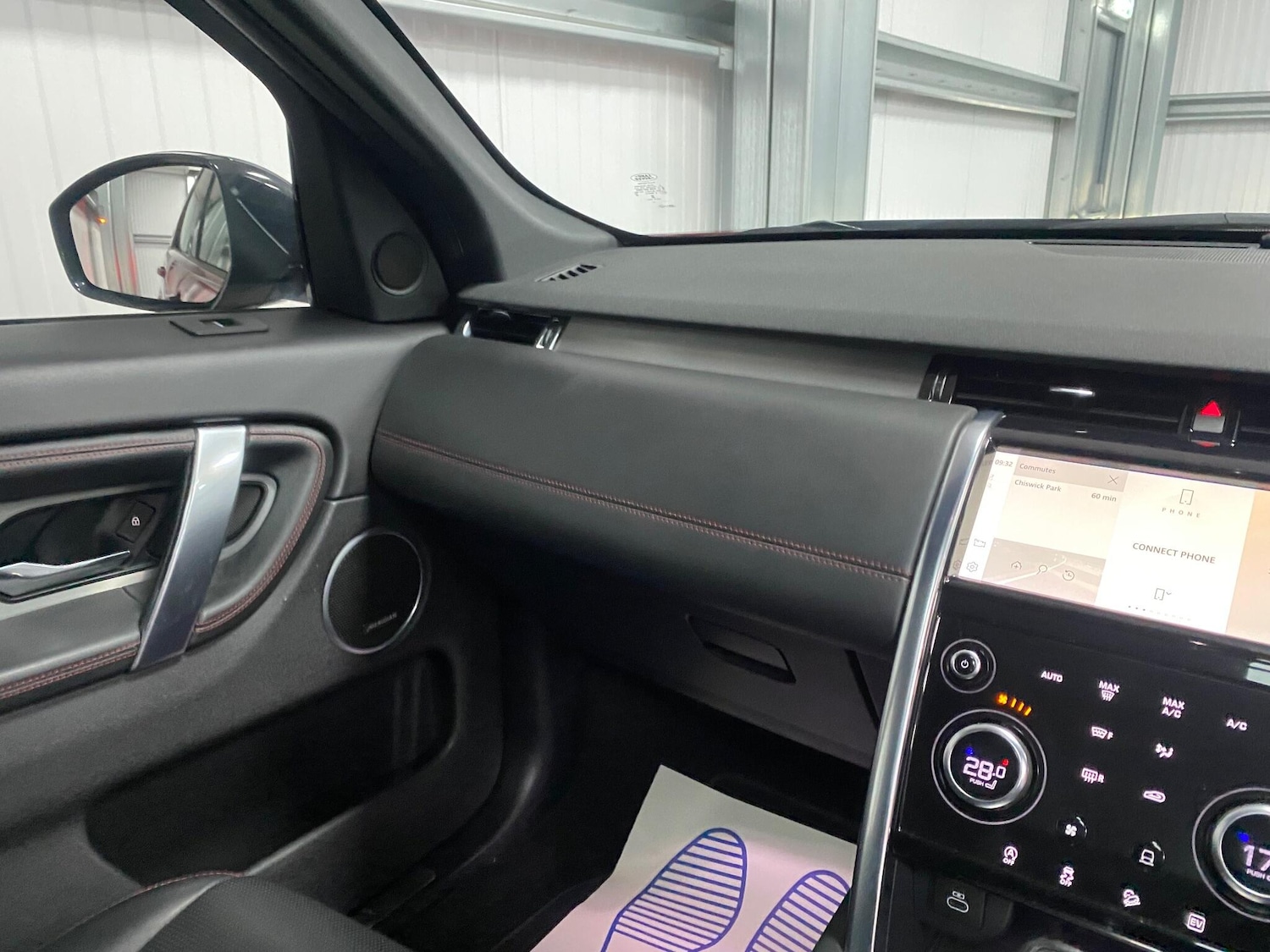 Used Land Rover Discovery Sport 2021 for sale - 76522493: Photo 44