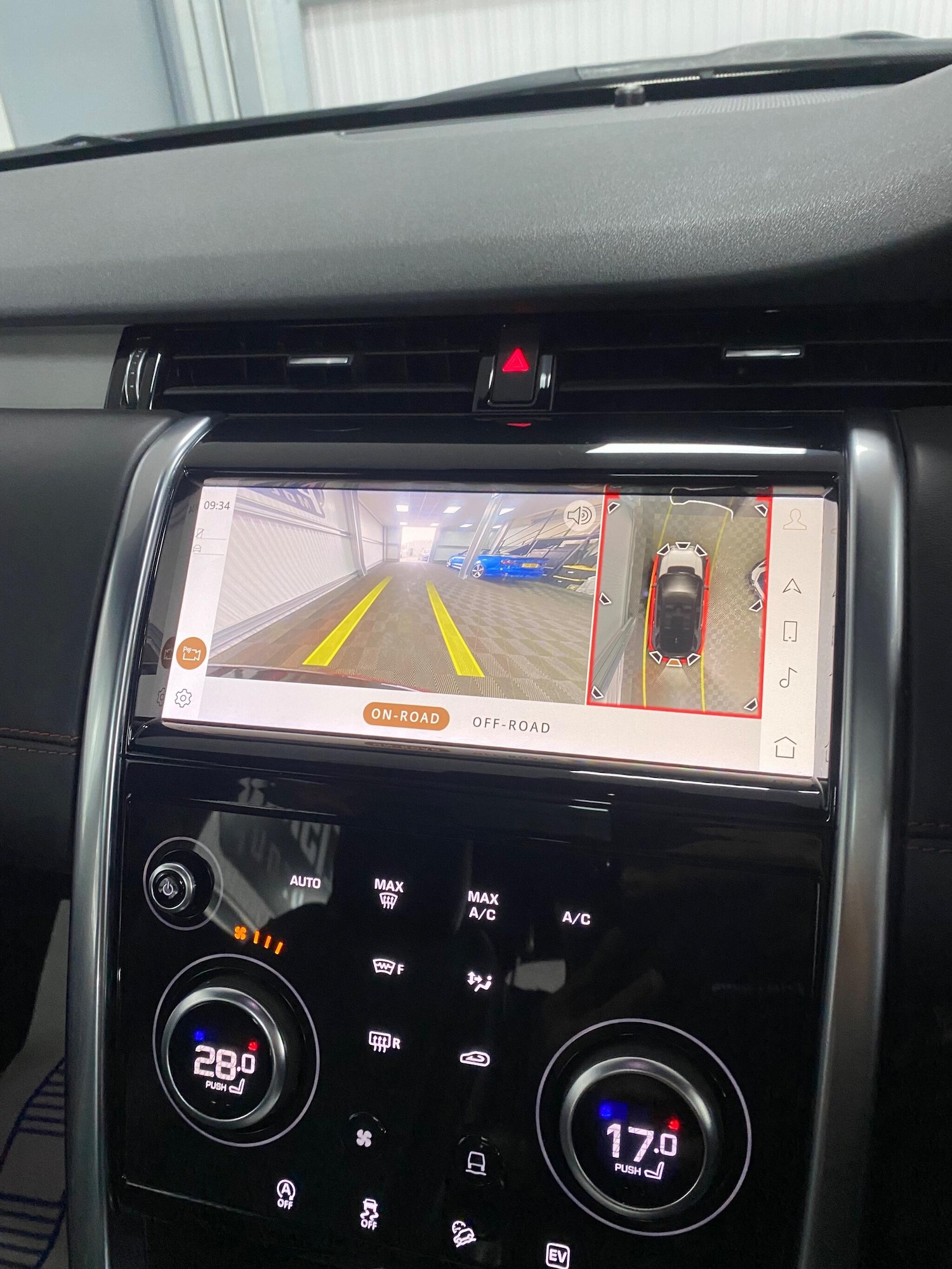 Used Land Rover Discovery Sport 2021 for sale - 76522493: Photo 46