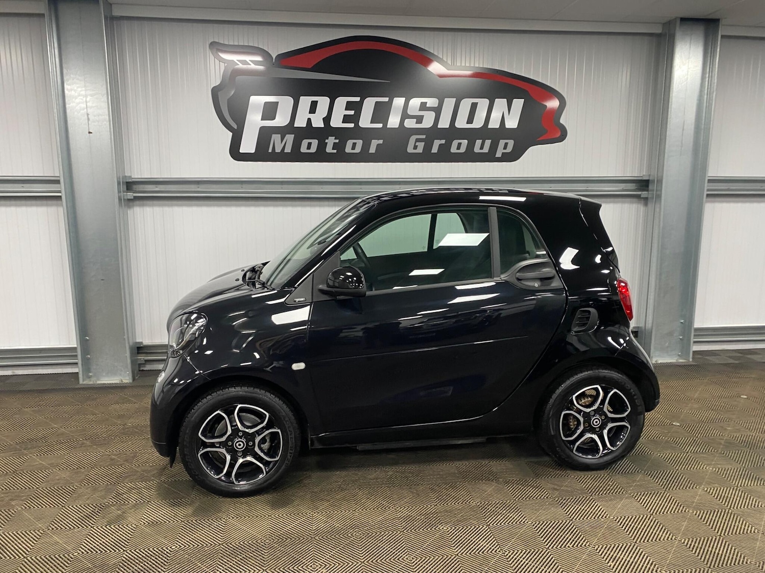 Used smart fortwo 2018 for sale - 77396644: Photo 14