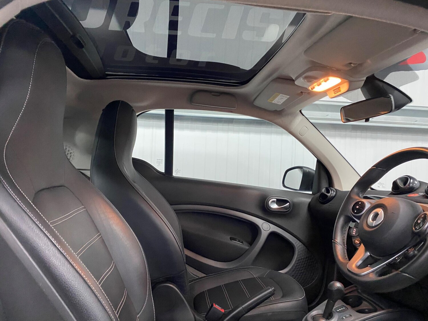 Used smart fortwo 2018 for sale - 77396644: Photo 29