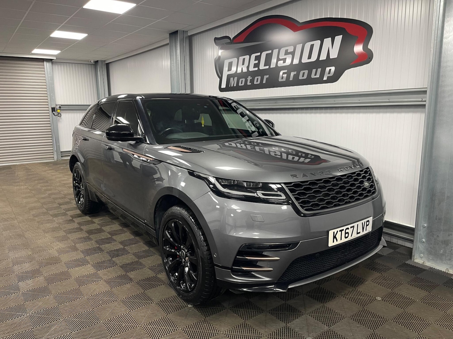 Used Land Rover Range Rover Velar 2018 for sale - 78170679: Photo 1
