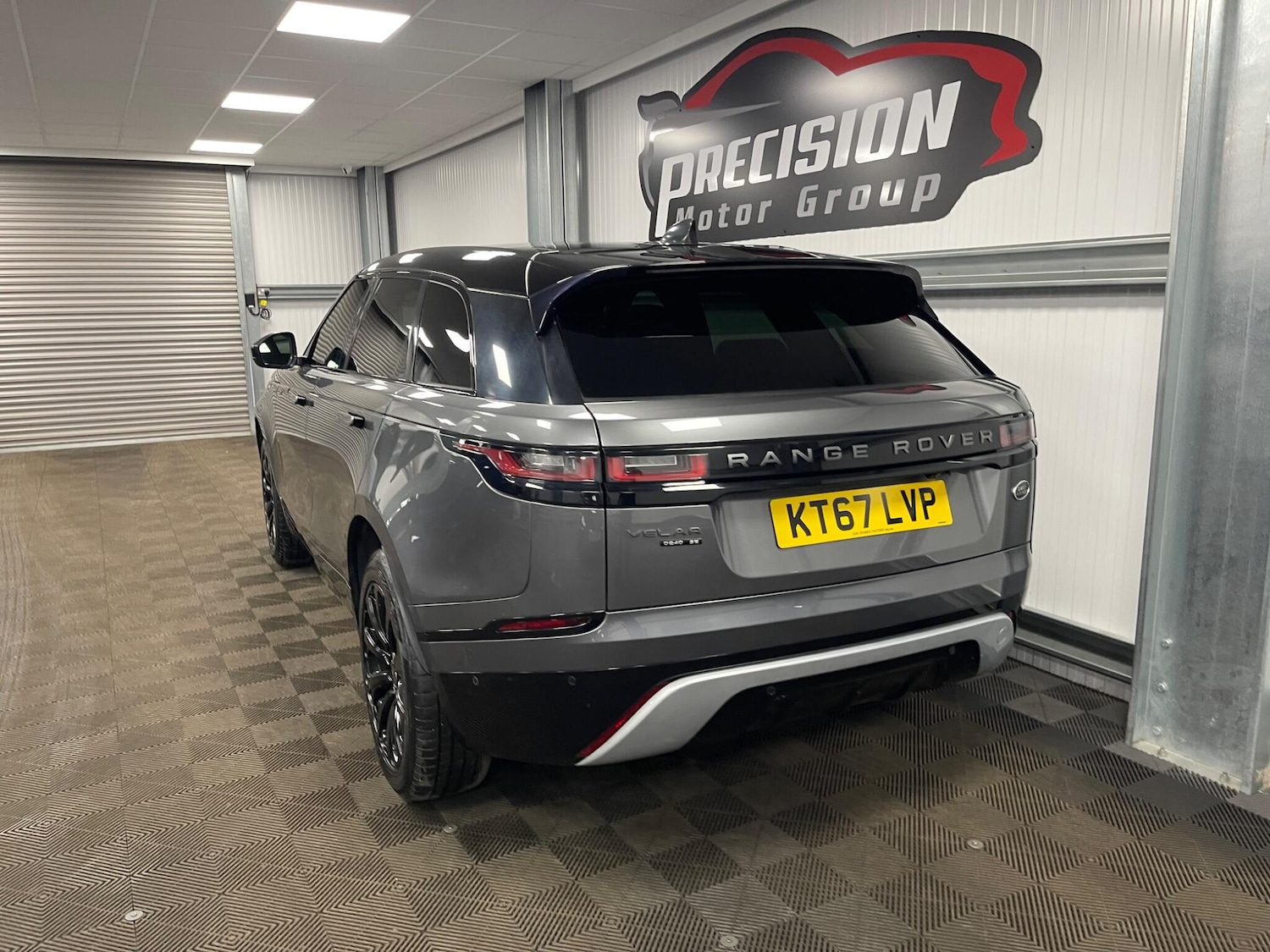 Used Land Rover Range Rover Velar 2018 for sale - 78170679: Photo 12