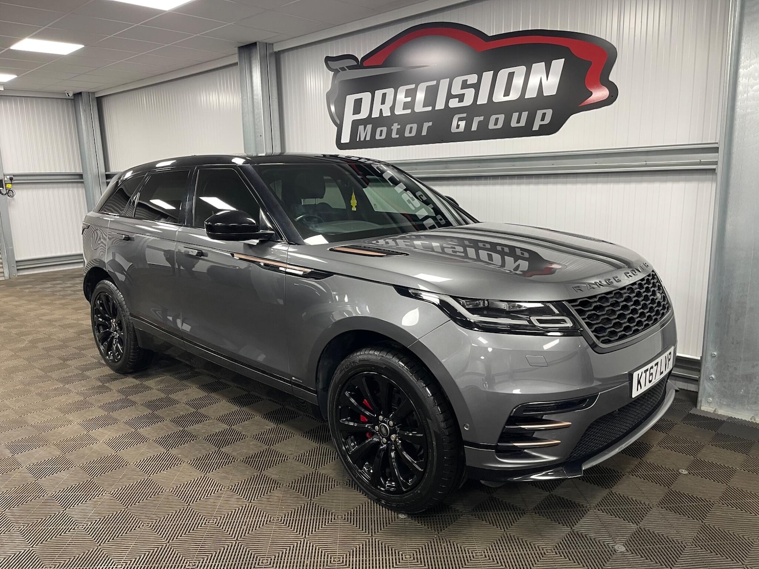 Used Land Rover Range Rover Velar 2018 for sale - 78170679: Photo 3
