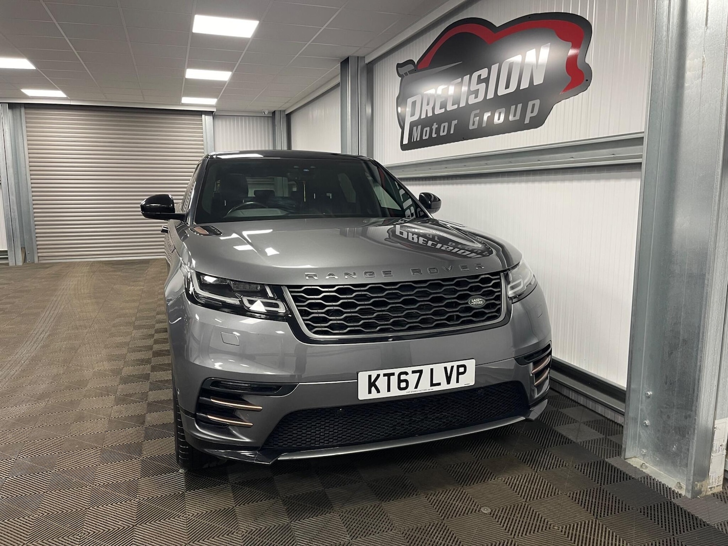 Used Land Rover Range Rover Velar 2018 for sale - 78170679: Photo 8