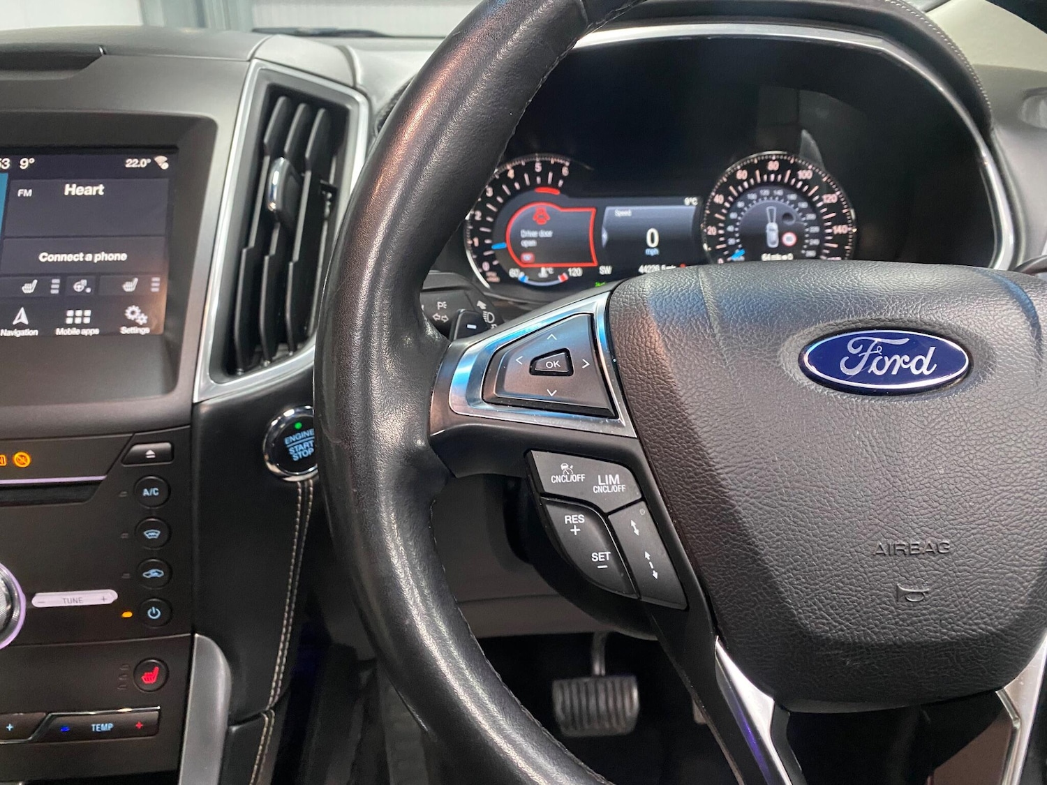 Used Ford Edge 2017 for sale - 76644820: Photo 41