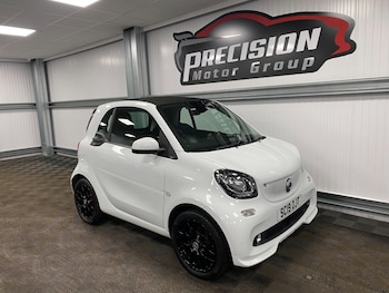 Used smart fortwo 2019 for sale - 75588075: Photo