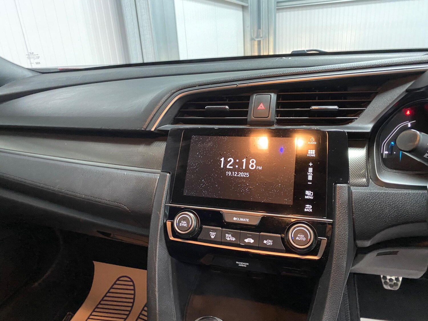 Used Honda Civic 2019 for sale - 77574626: Photo 40