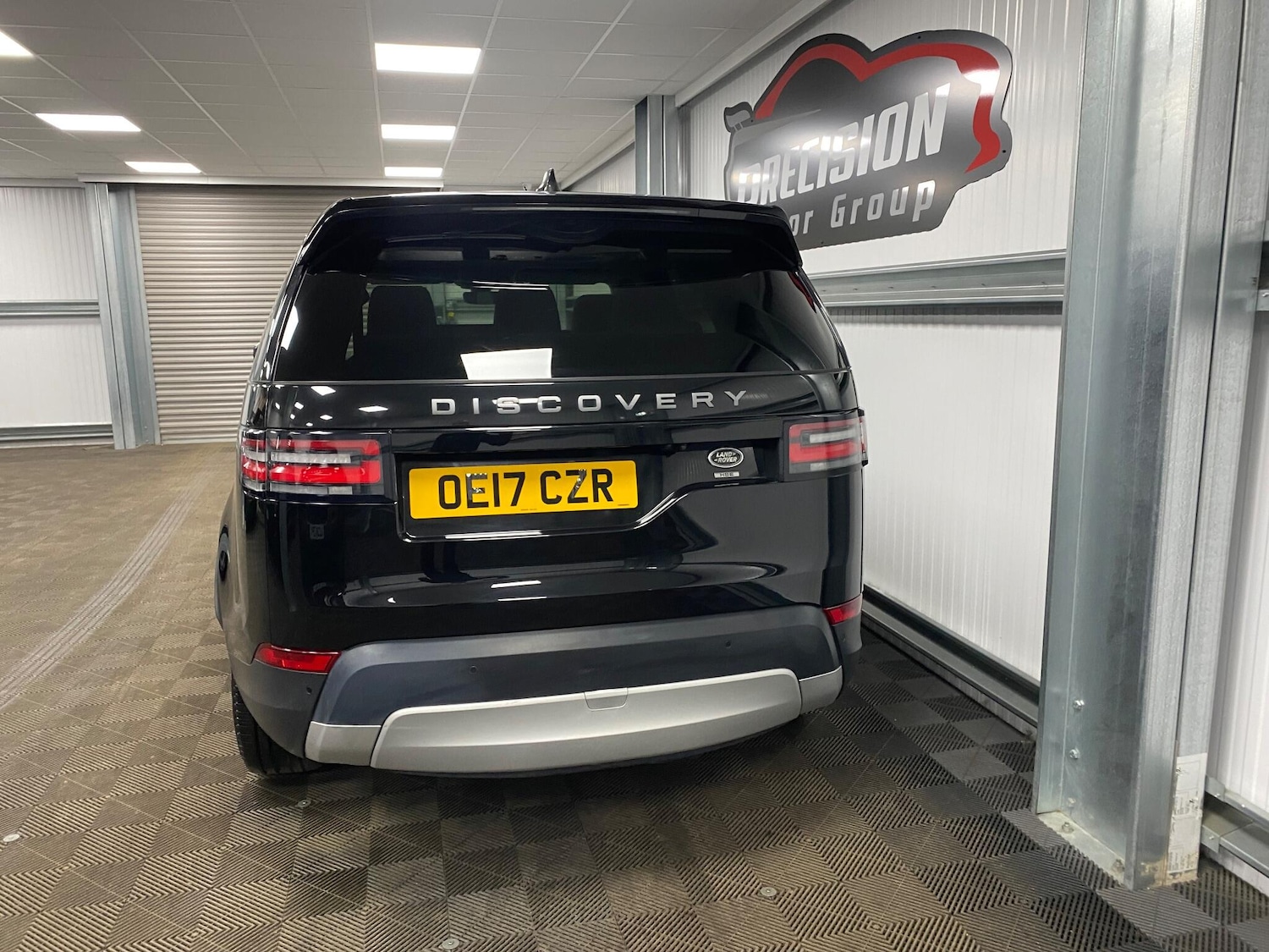 Used Land Rover Discovery 2017 for sale - 77175542: Photo 16