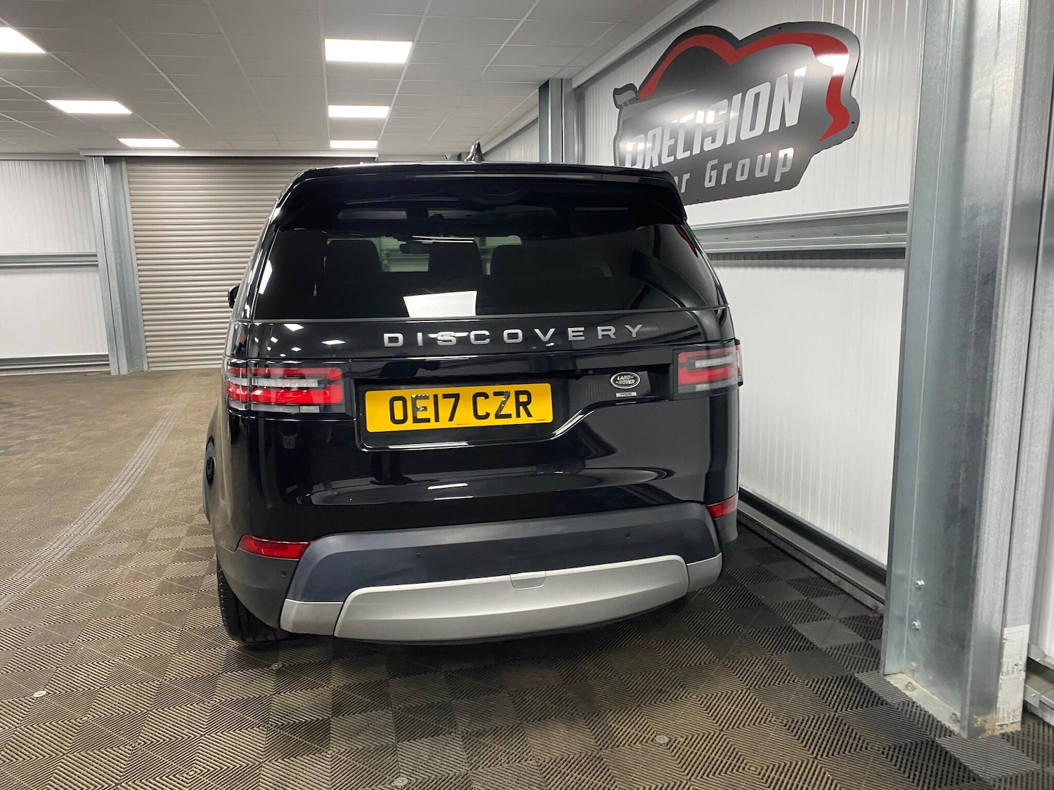 Used Land Rover Discovery 2017 for sale - 77175542: Photo 17