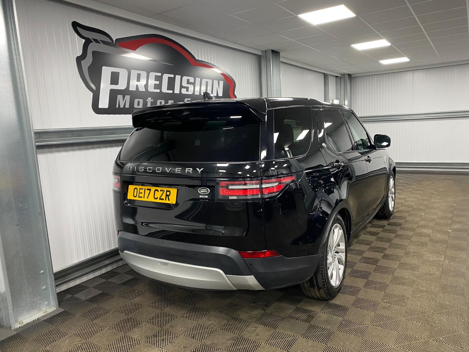 Used Land Rover Discovery 2017 for sale - 77175542: Photo 27