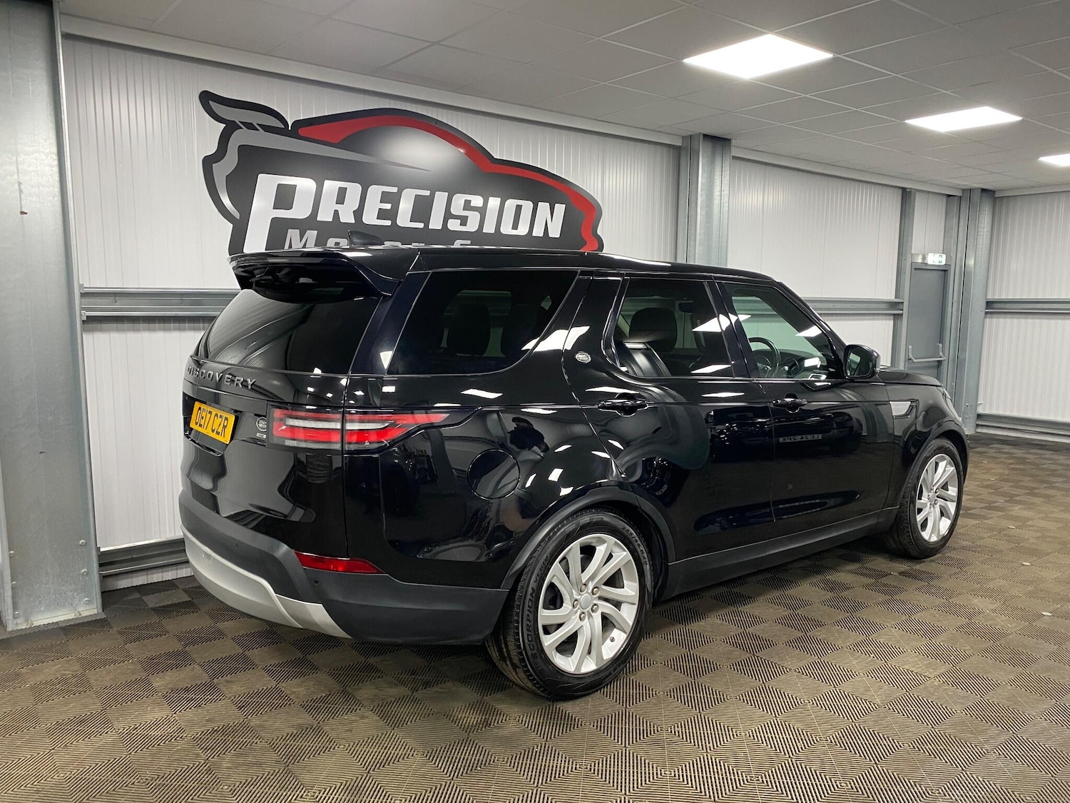 Used Land Rover Discovery 2017 for sale - 77175542: Photo 28