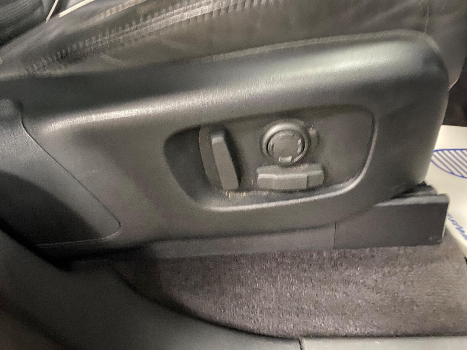 Used Land Rover Discovery 2017 for sale - 77175542: Photo 41