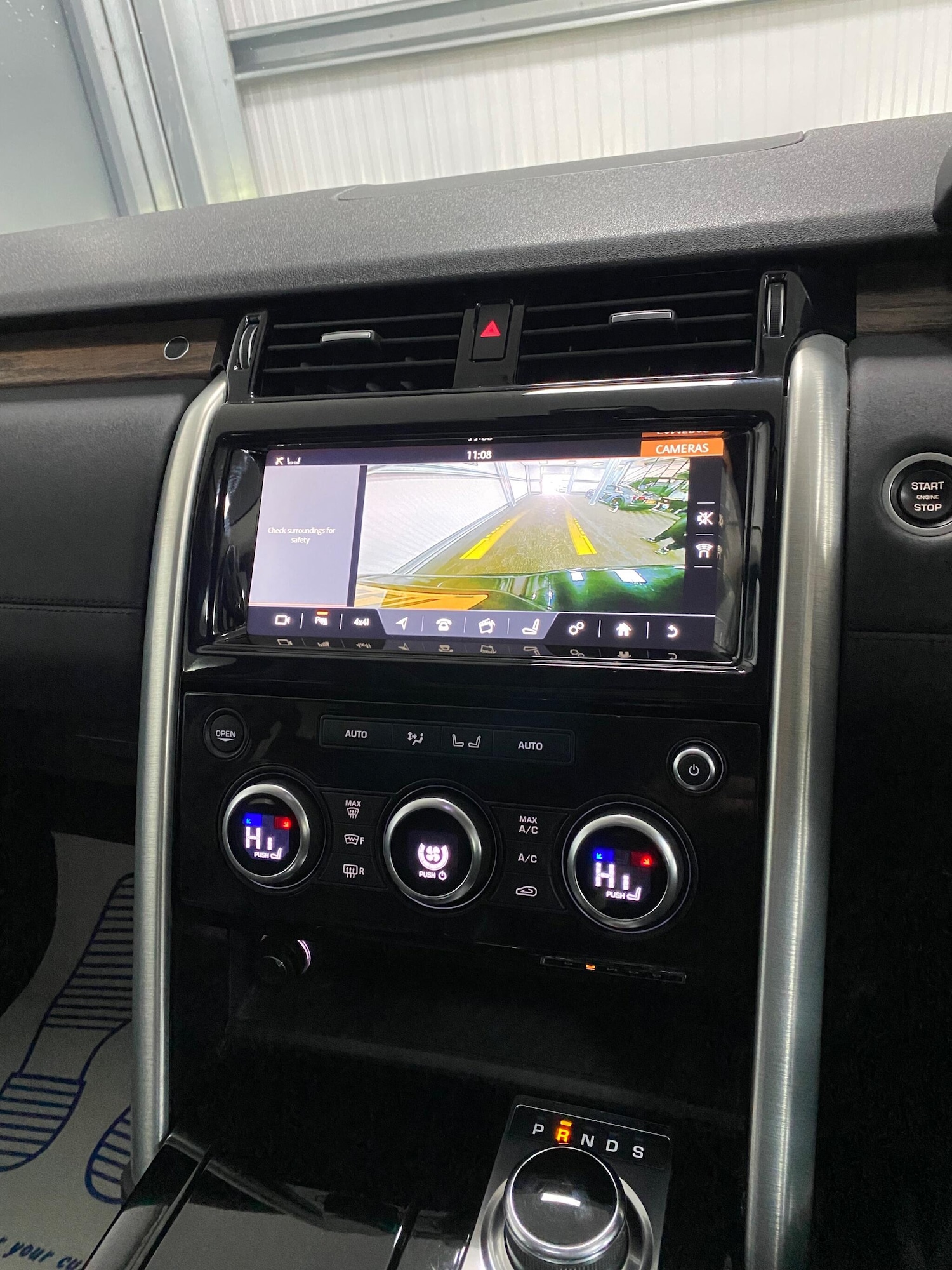 Used Land Rover Discovery 2017 for sale - 77175542: Photo 47