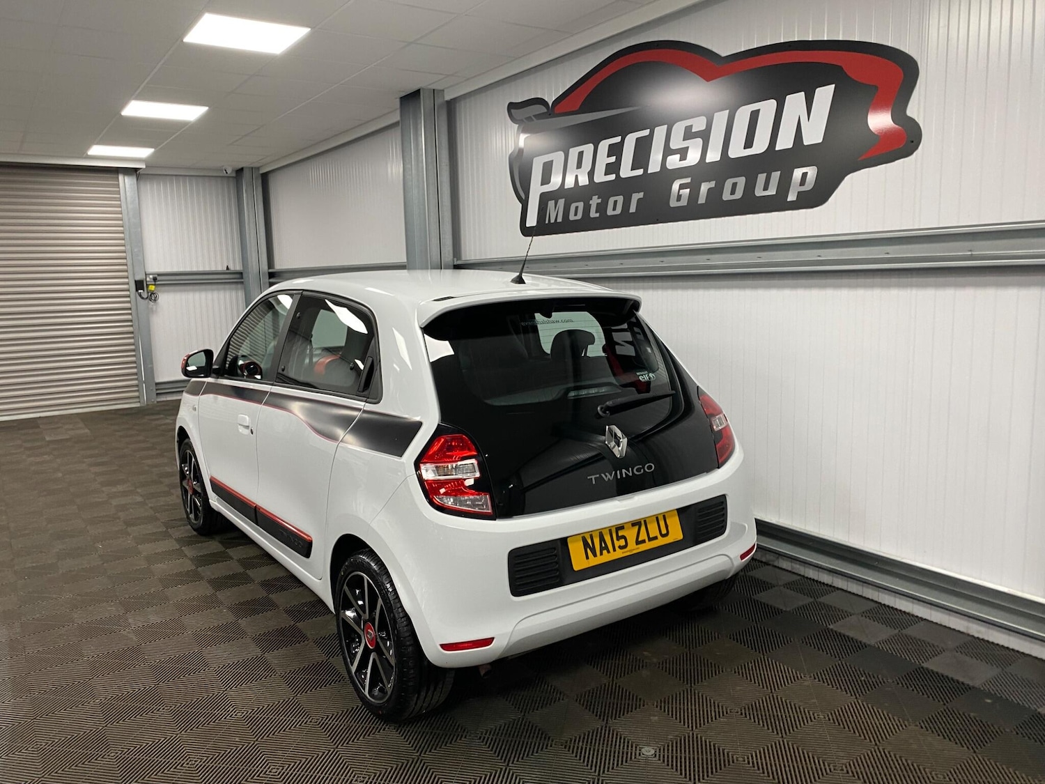 Used Renault Twingo 2015 for sale - 76988834: Photo 14