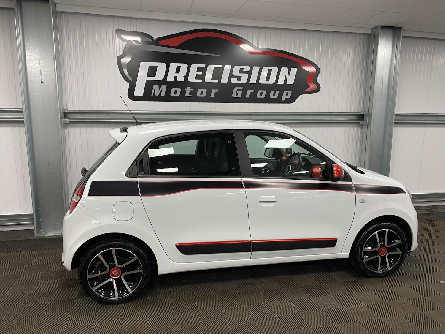 Used Renault Twingo 2015 for sale - 76988834: Photo 26