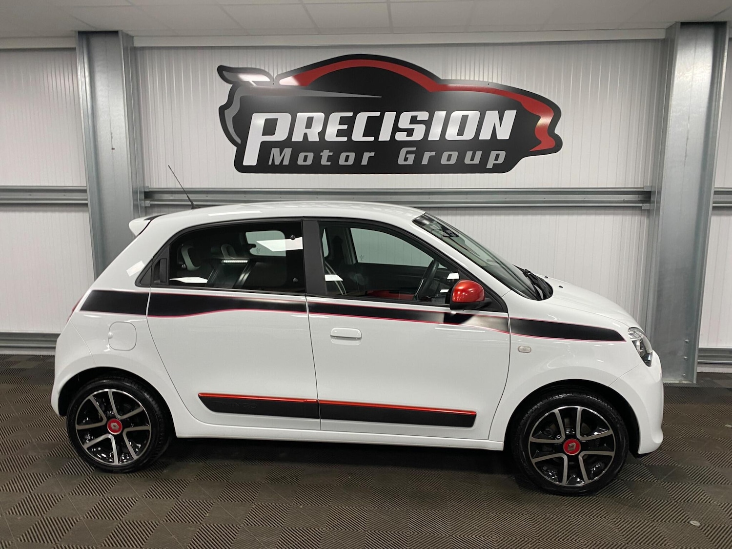 Used Renault Twingo 2015 for sale - 76988834: Photo 28