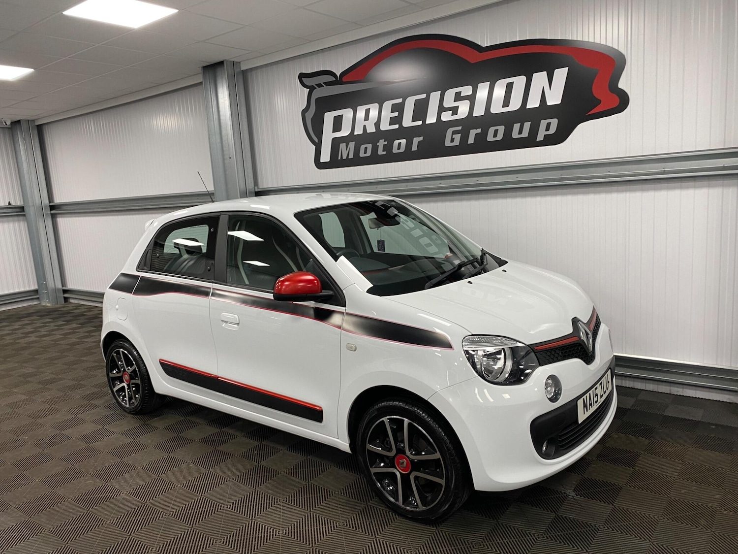 Used Renault Twingo 2015 for sale - 76988834: Photo 3