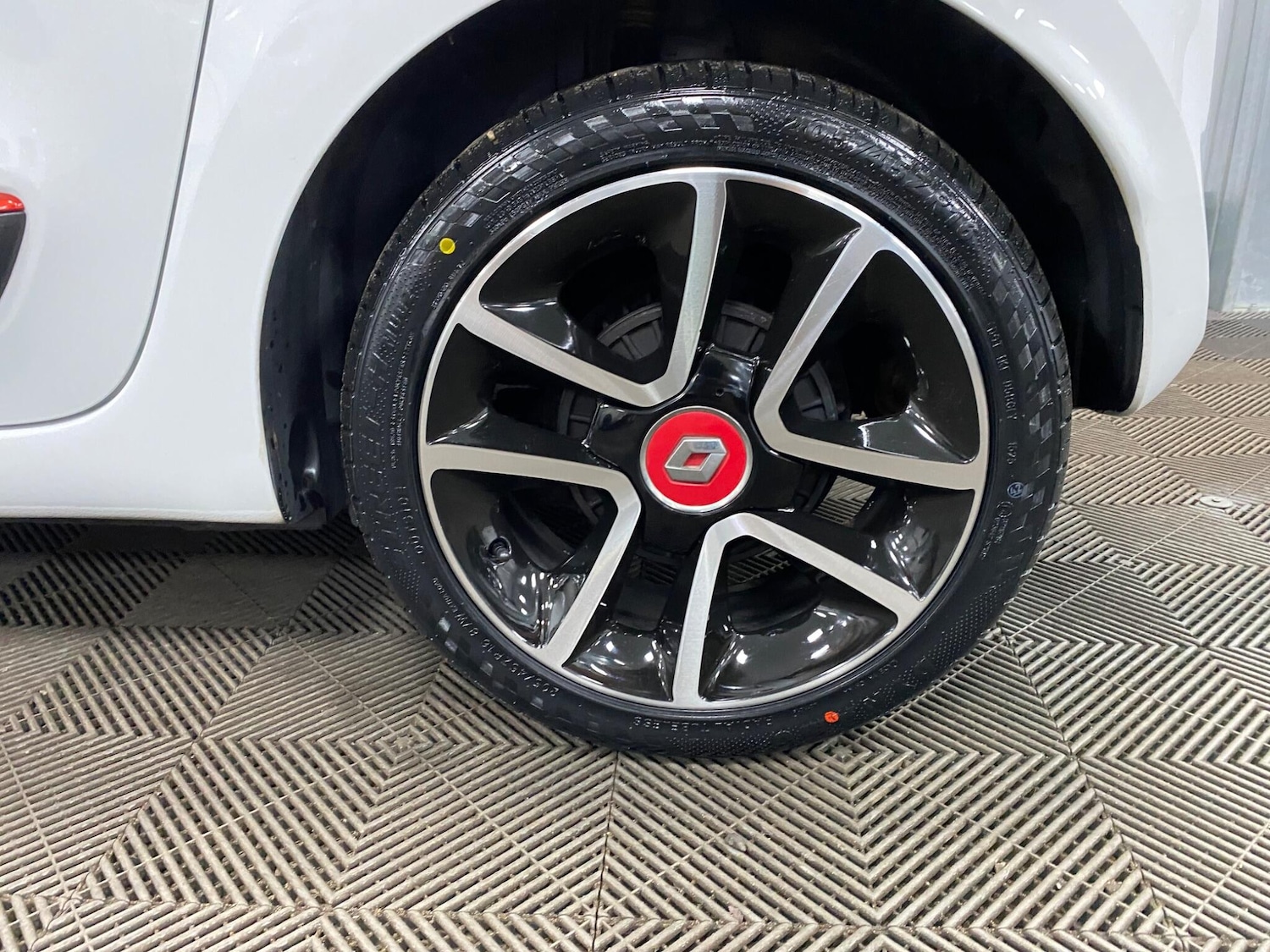 Used Renault Twingo 2015 for sale - 76988834: Photo 48