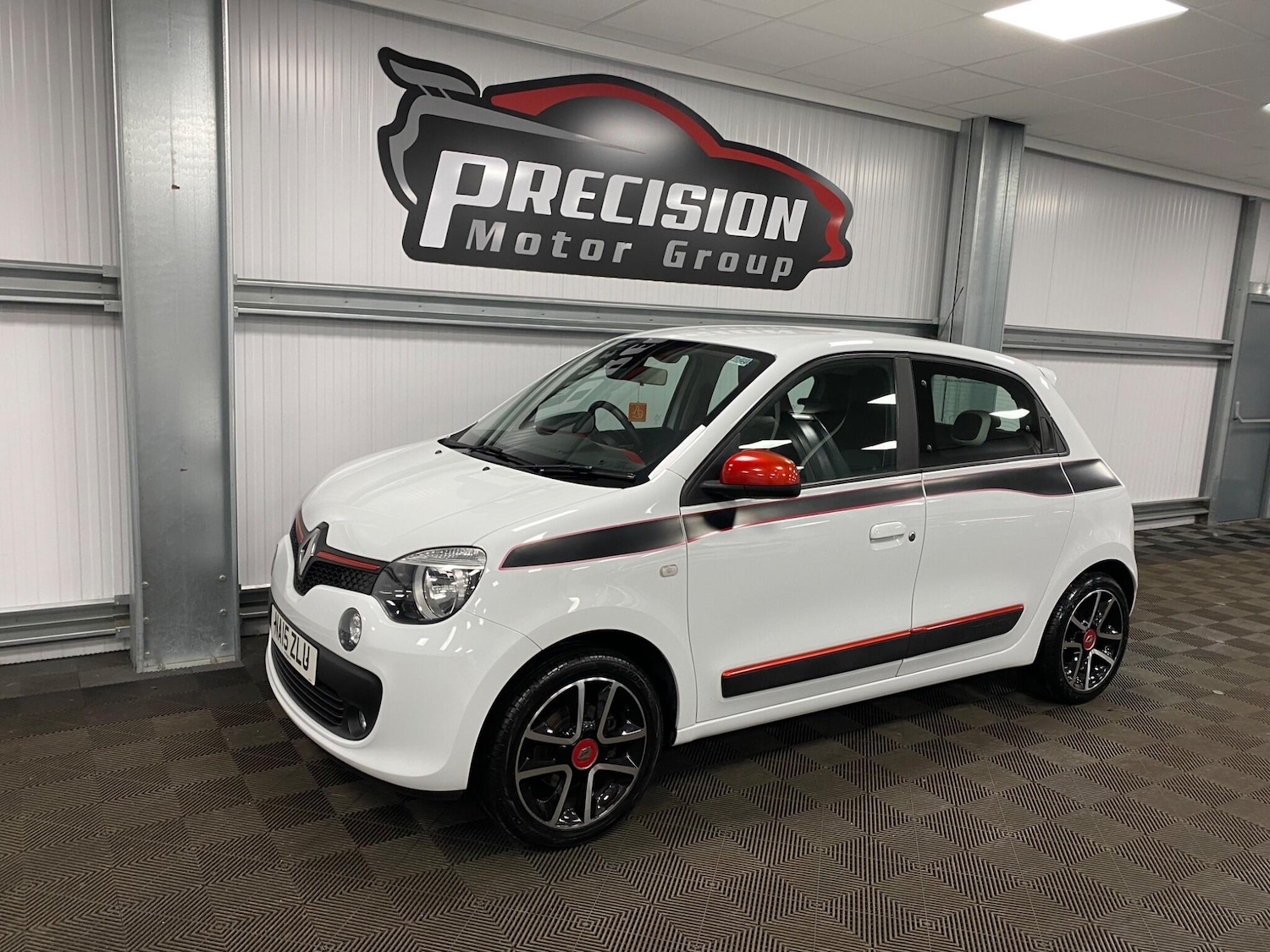 Used Renault Twingo 2015 for sale - 76988834: Photo 6