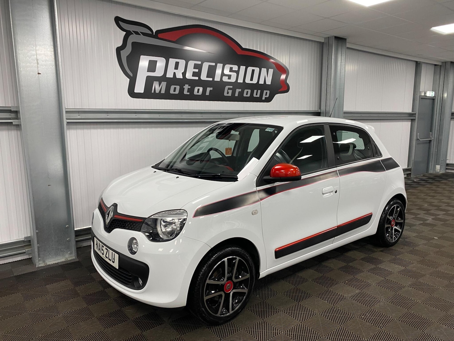 Used Renault Twingo 2015 for sale - 76988834: Photo 8