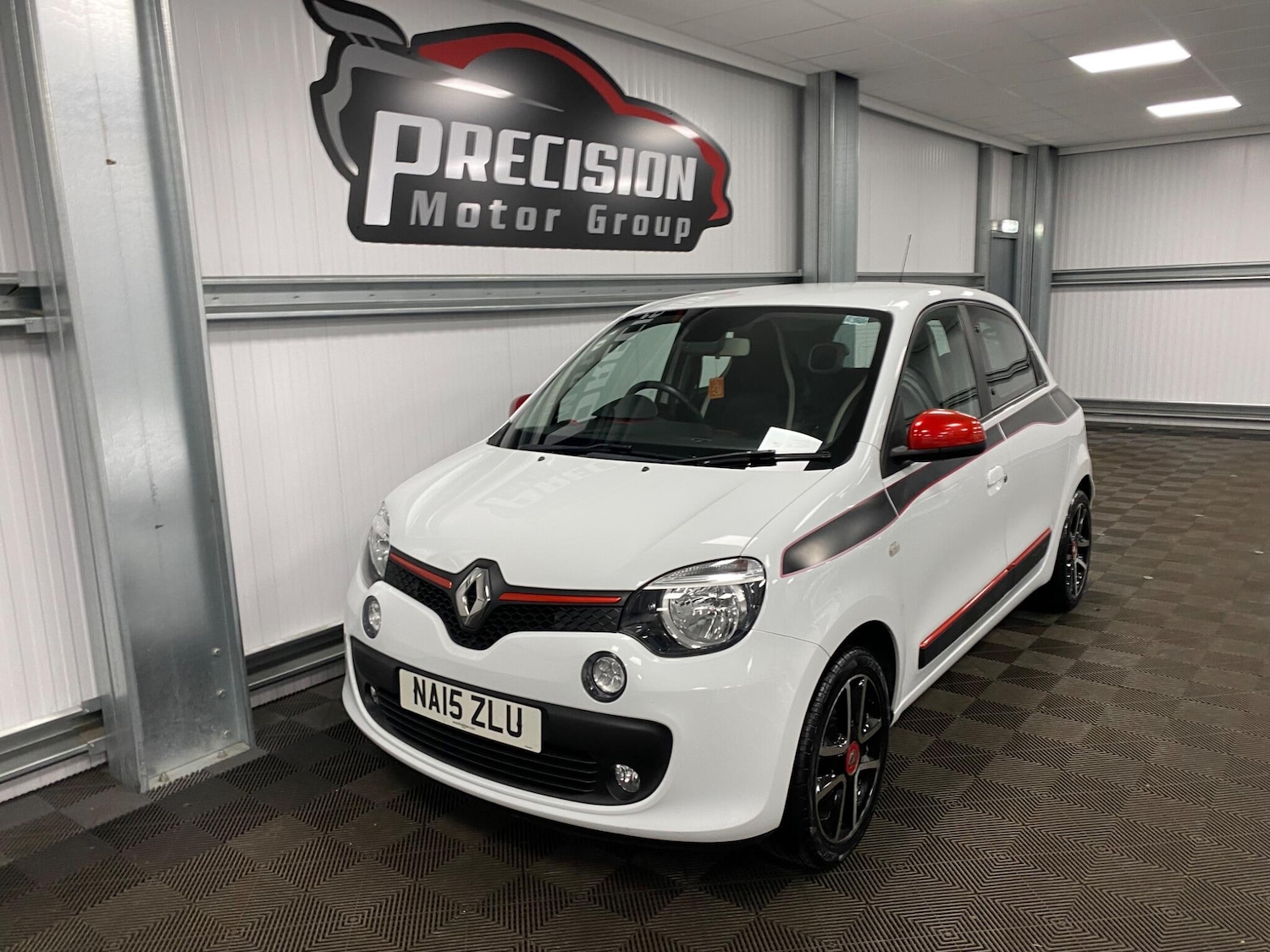 Used Renault Twingo 2015 for sale - 76988834: Photo 9