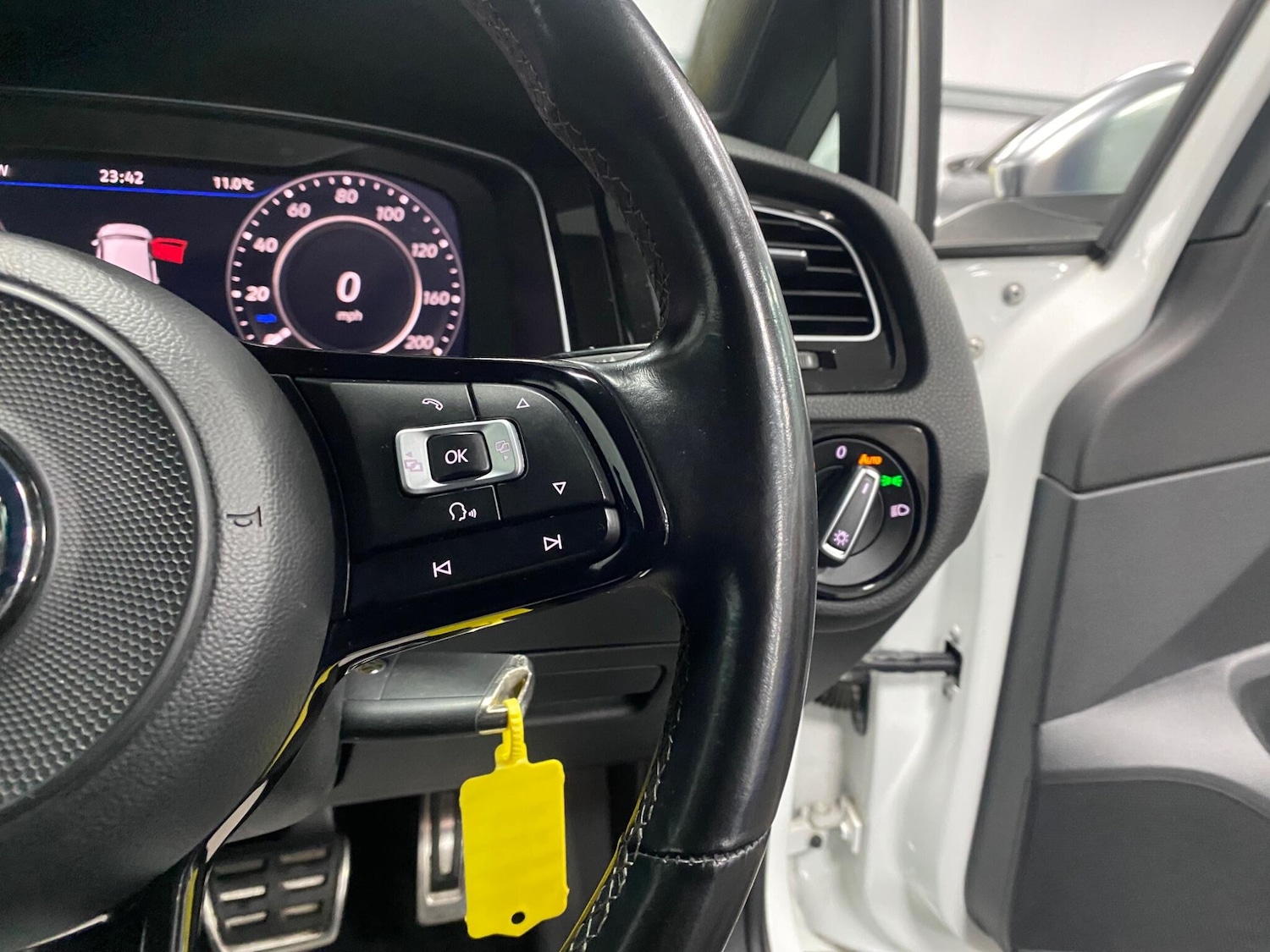 Used Volkswagen Golf 2018 for sale - 76360488: Photo 24