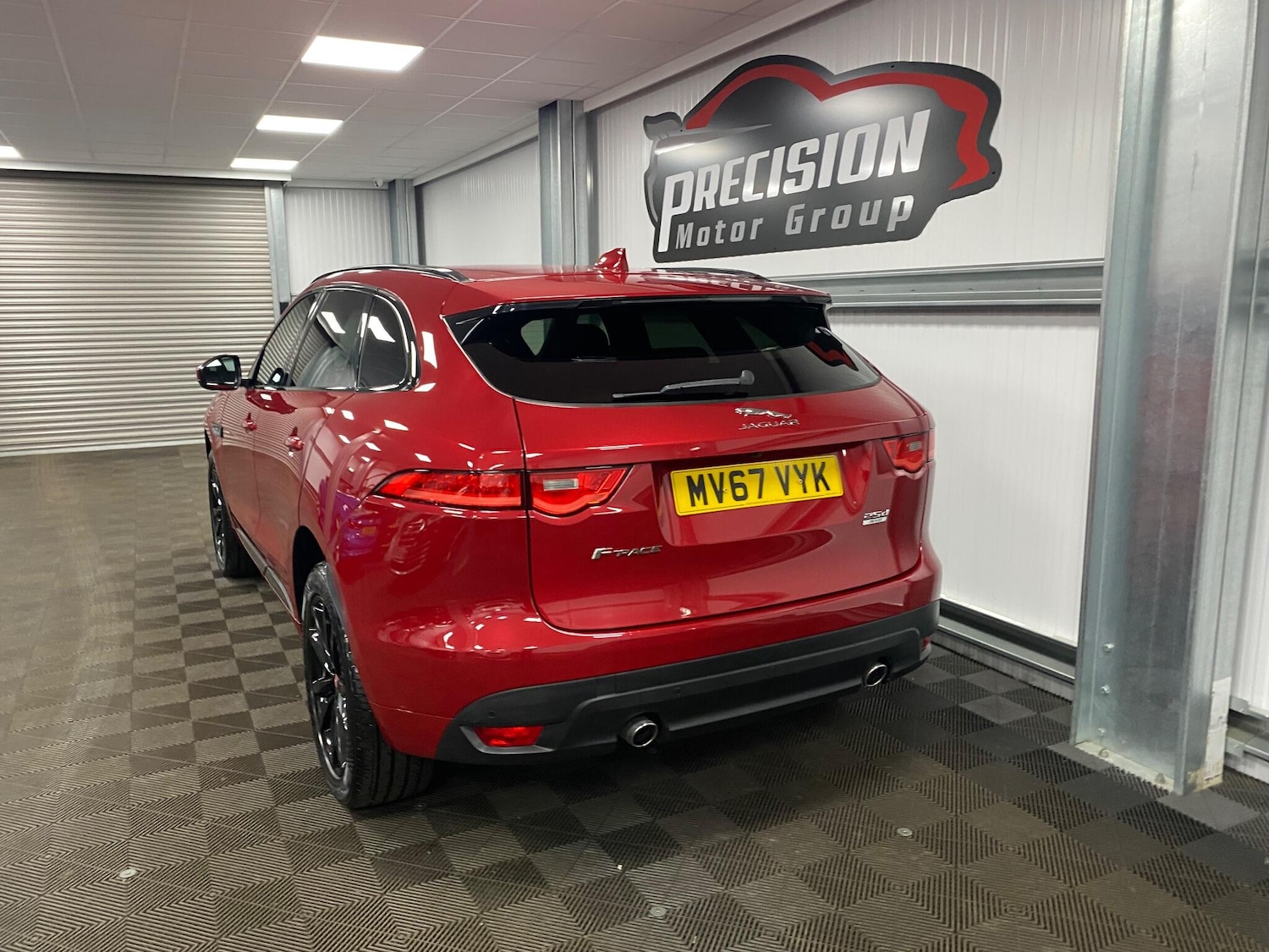 Used Jaguar F-Pace 2017 for sale - 76512184: Photo 13
