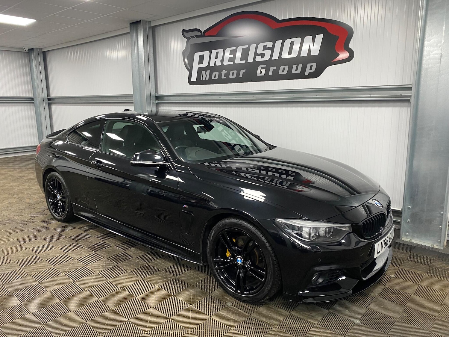 Used BMW 4 Series 2018 for sale - 77029142: Photo 2