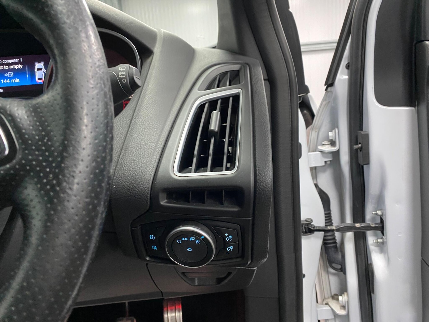 Used Ford Focus 2016 for sale - 77175587: Photo 40