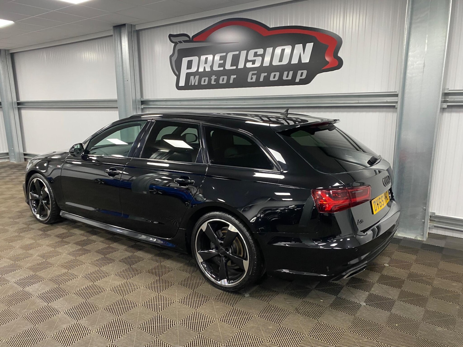 Used Audi A6 Avant 2015 for sale - 76377507: Photo 16