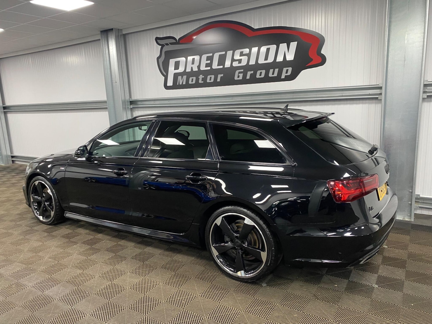 Used Audi A6 Avant 2015 for sale - 76377507: Photo 17