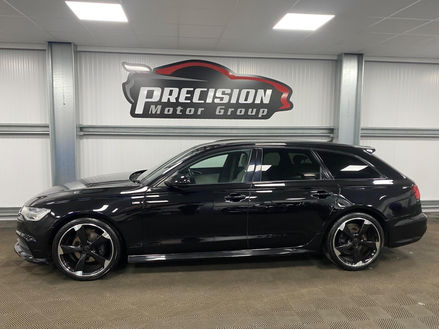 Used Audi A6 Avant 2015 for sale - 76377507: Photo 18