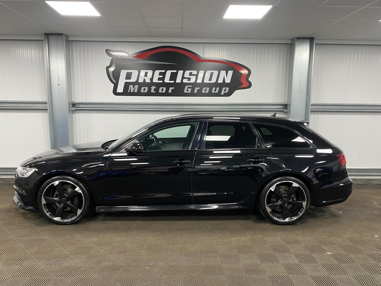 Used Audi A6 Avant 2015 for sale - 76377507: Photo 19