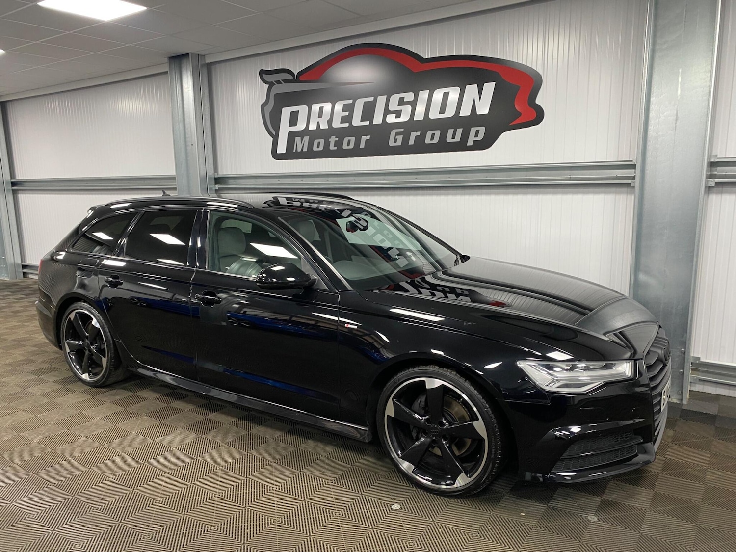 Used Audi A6 Avant 2015 for sale - 76377507: Photo 3