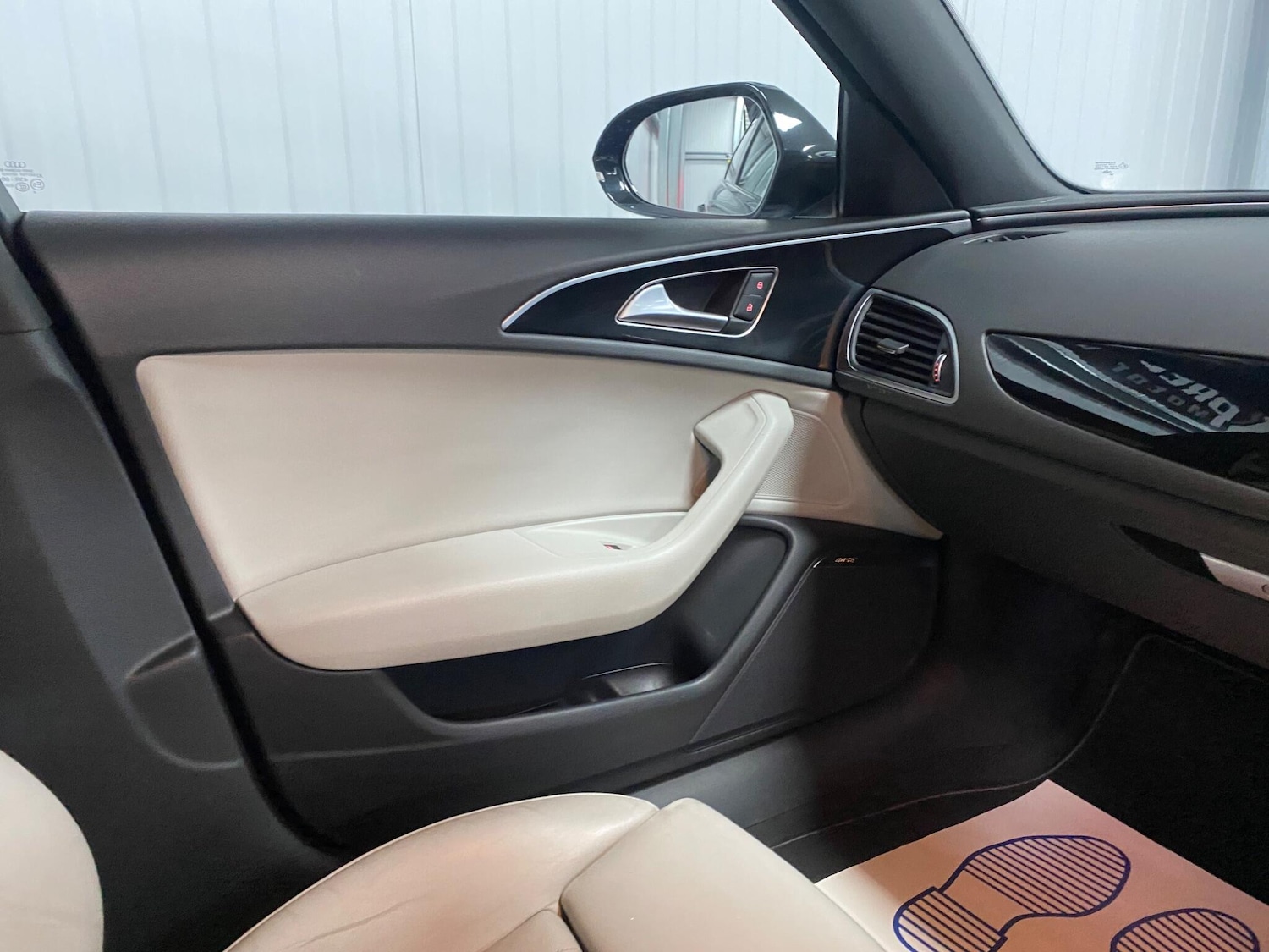 Used Audi A6 Avant 2015 for sale - 76377507: Photo 47