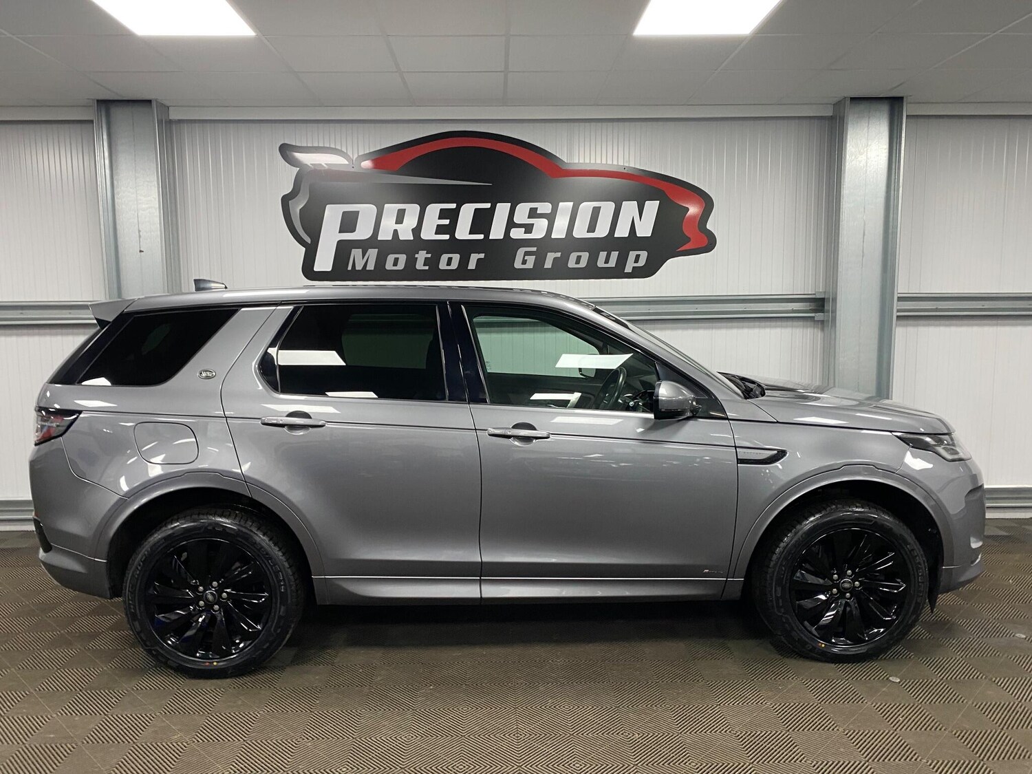 Used Land Rover Discovery Sport 2020 for sale - 76440343: Photo 32